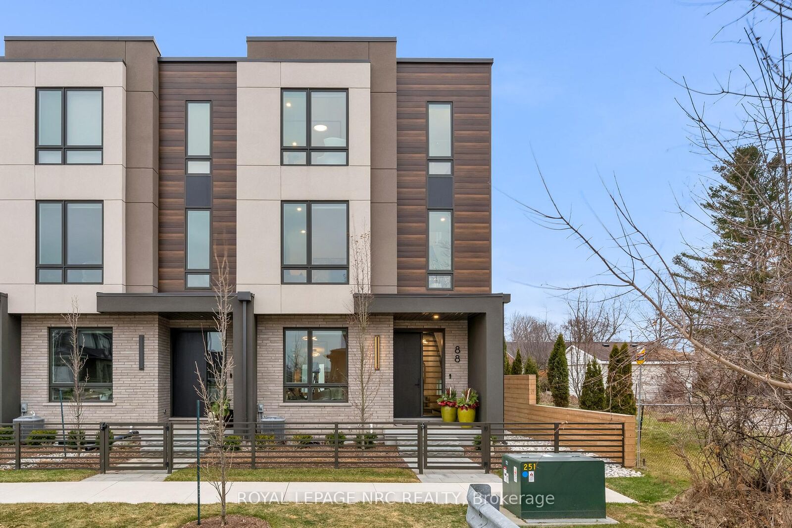 Property Photo: 88 Moody Street ON L3E 0B3