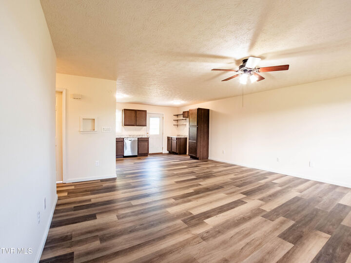 Property Photo:  439 Austin Circle  TN 37857 