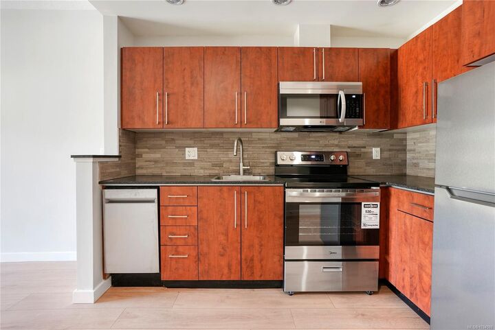 Property Photo:  611 Brookside Rd 315  BC V9C 0C3 