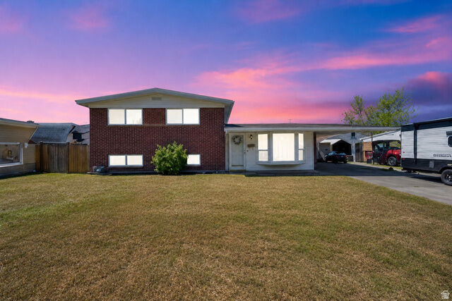 Property Photo:  401 N Lakeview Ave E  UT 84074 