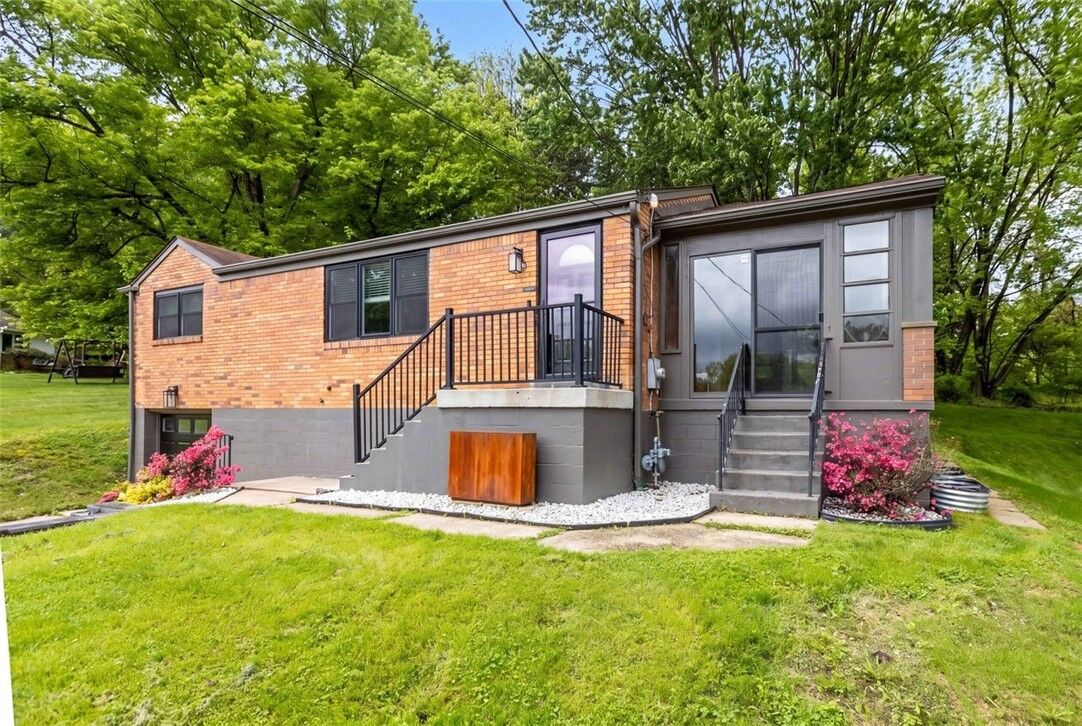 Property Photo:  503 Brookdale Dr  PA 15215 