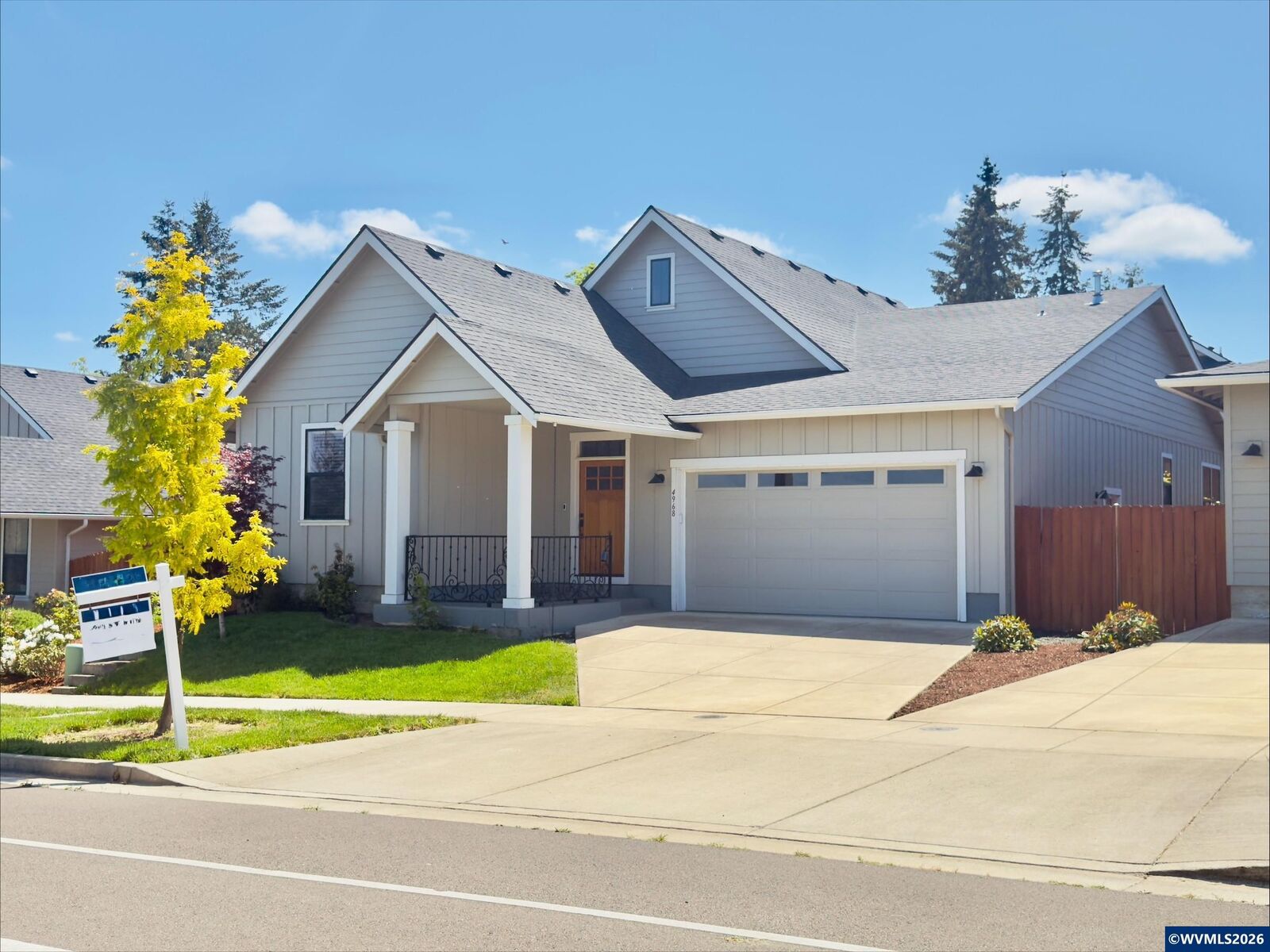 Property Photo:  4968 SW Kara Av  OR 97333 