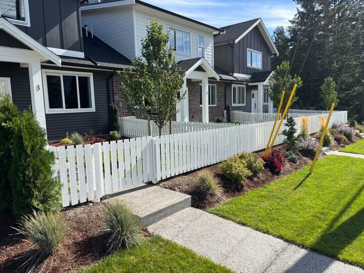 Property Photo: 558 Park Street 3 BC V0X 1L0