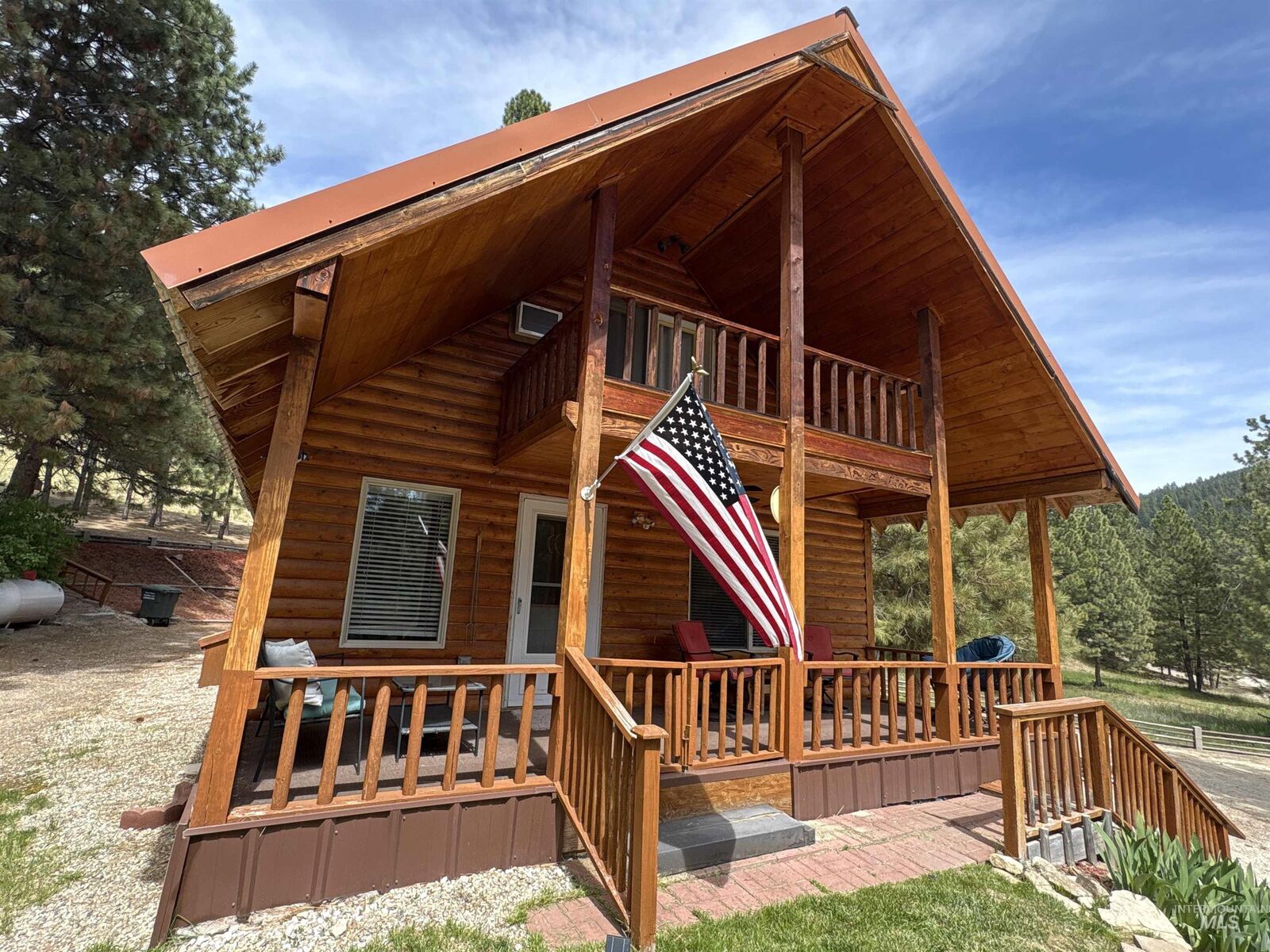 Property Photo: 2019 N Meyers Dr ID 83647-5381