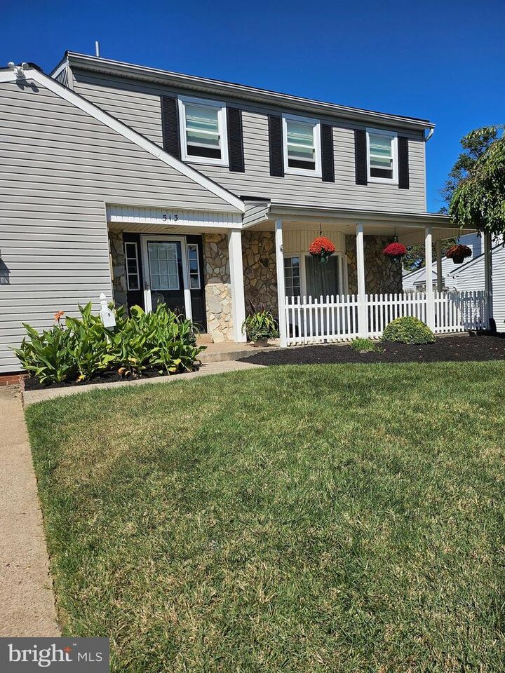 Property Photo:  513 Valmore Road  PA 19030 
