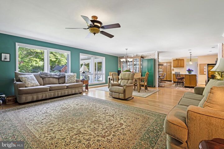 Property Photo: 7 Sonora Drive MD 21122