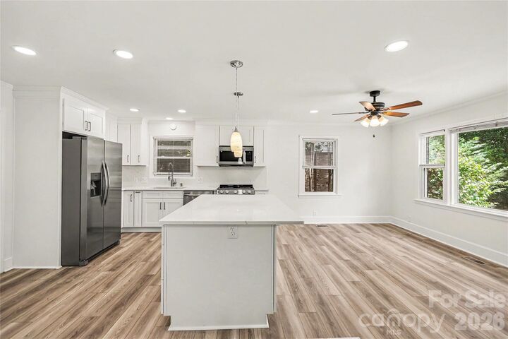 Property Photo:  1410 Burnley Road  NC 28210 