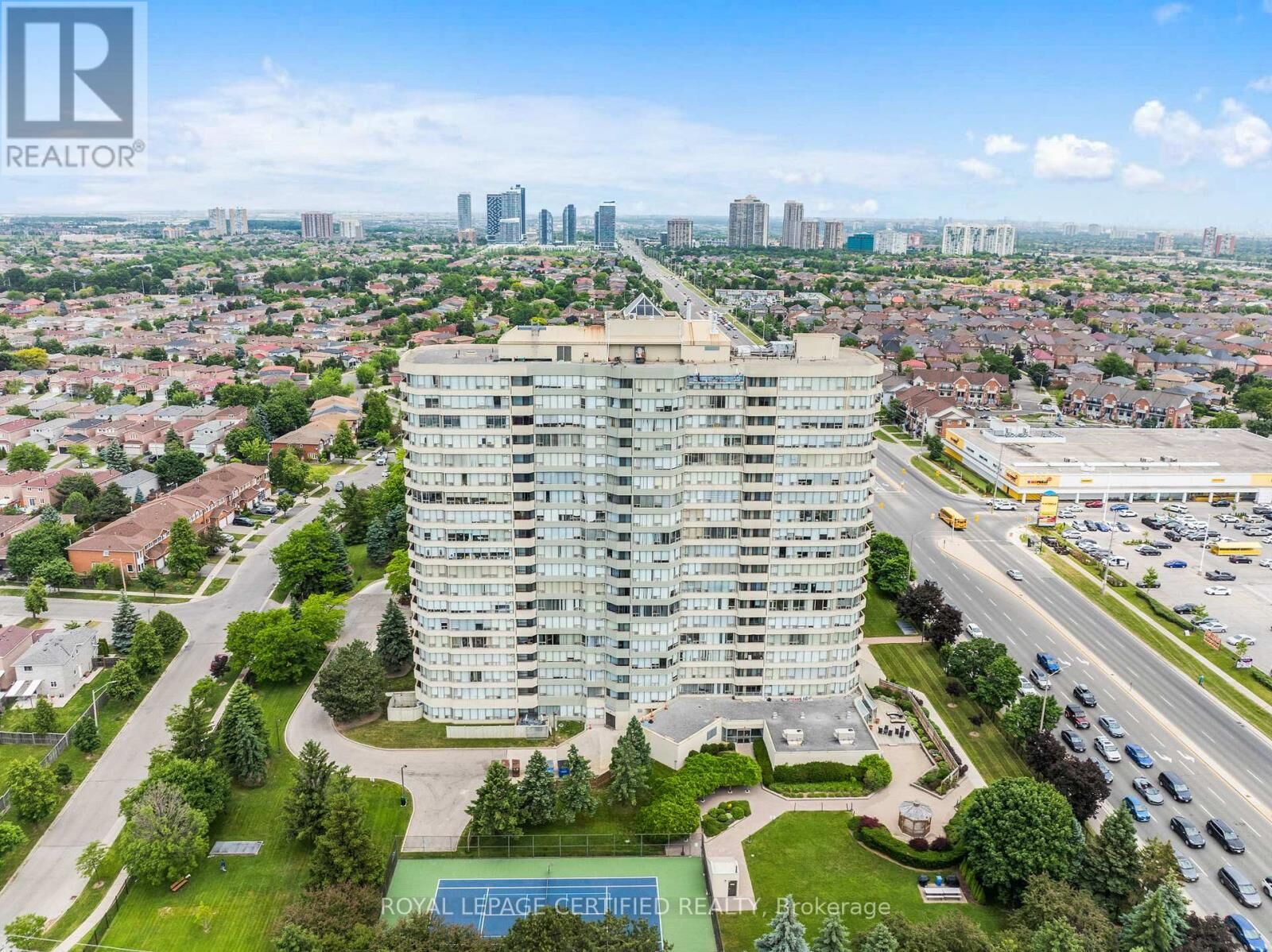 Property Photo:  700 Constellation Drive 210  ON L5R 3G8 
