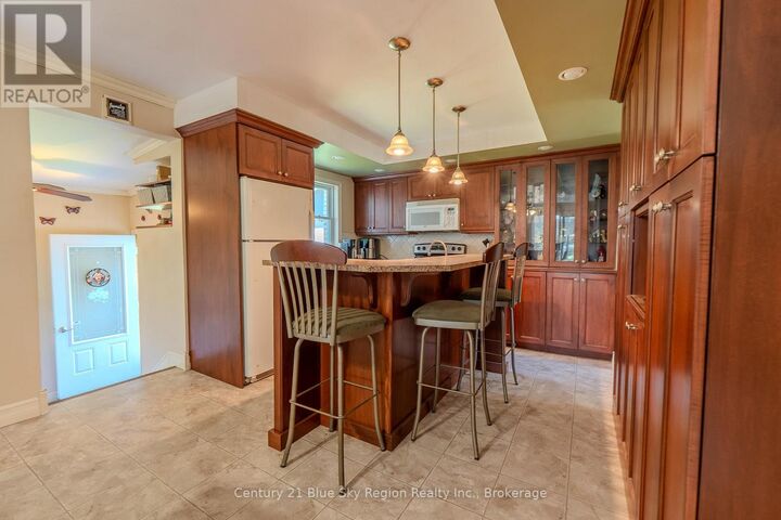 Property Photo:  9 Dupras Street  ON P0H 2C0 