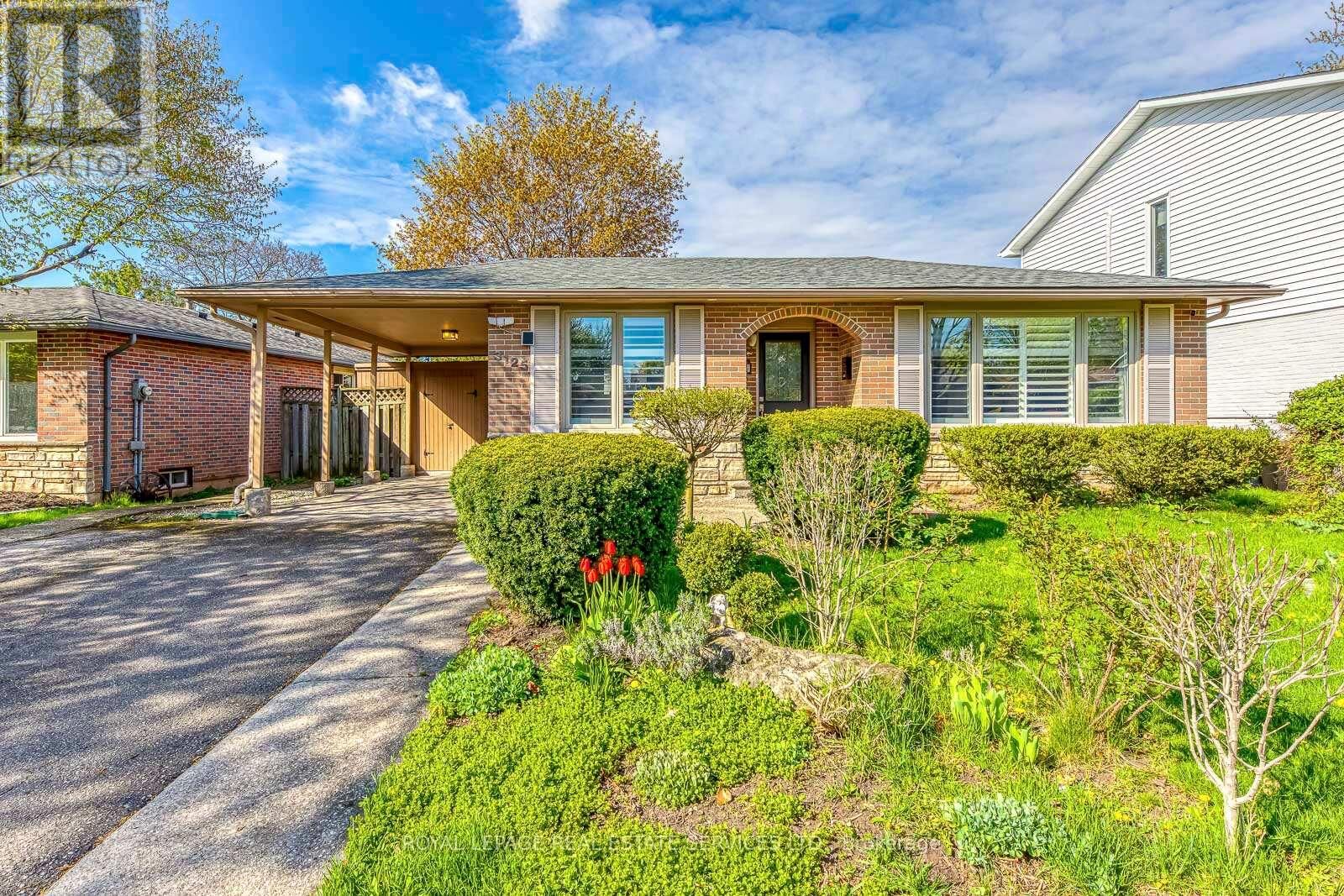 Property Photo:  3125 Centennial Drive  ON L7M 1B8 