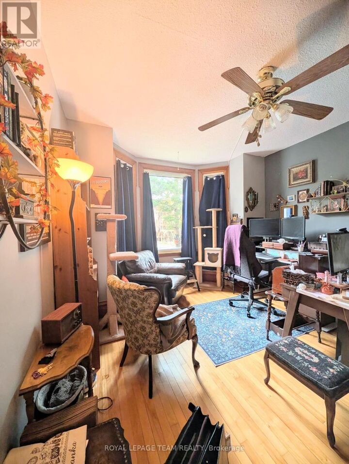 Property Photo:  44 Spadina Avenue Unit 1  ON K1Y 2B6 