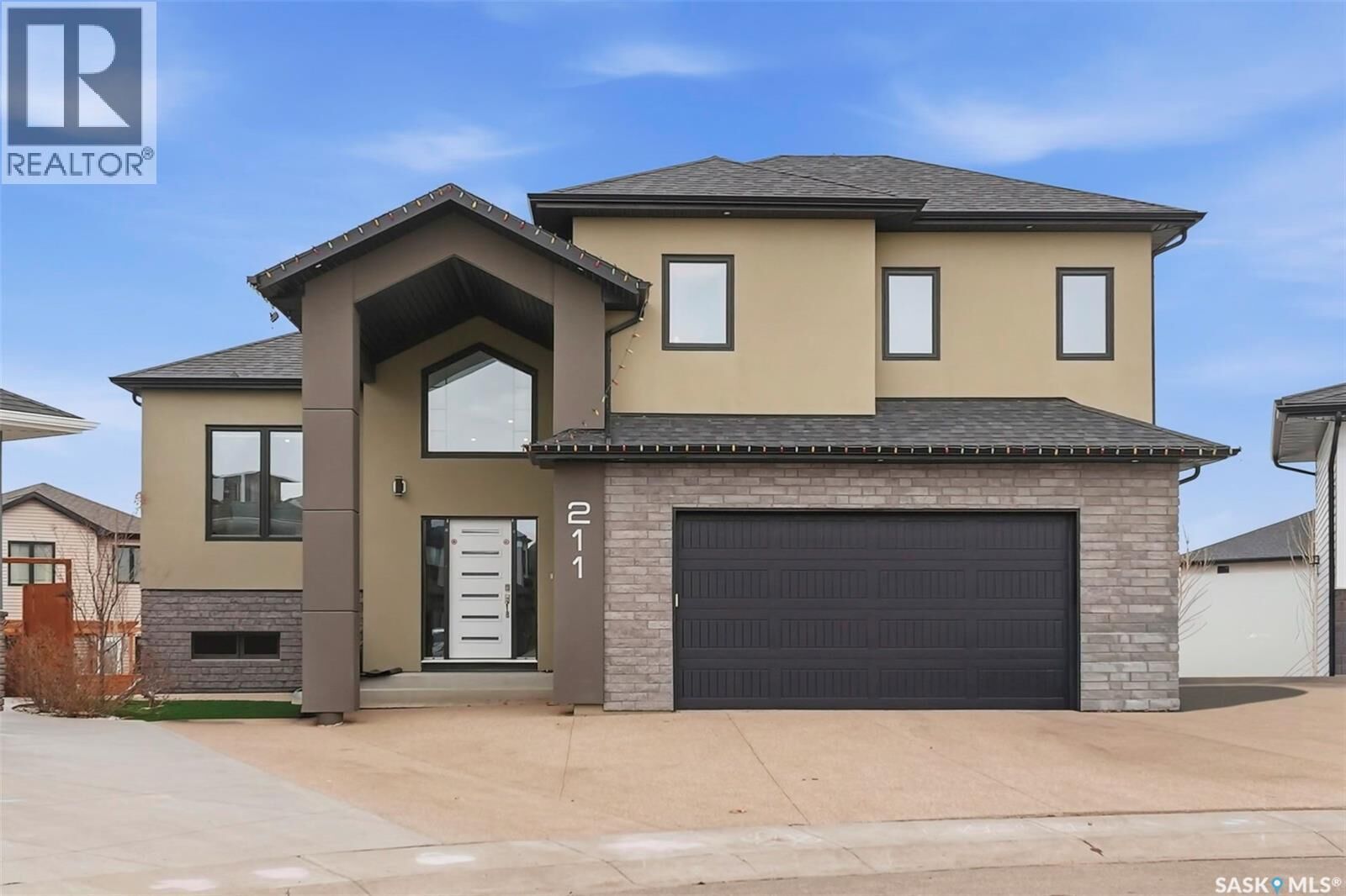 Property Photo:  211 Burgess Bay  SK S7V 0S3 