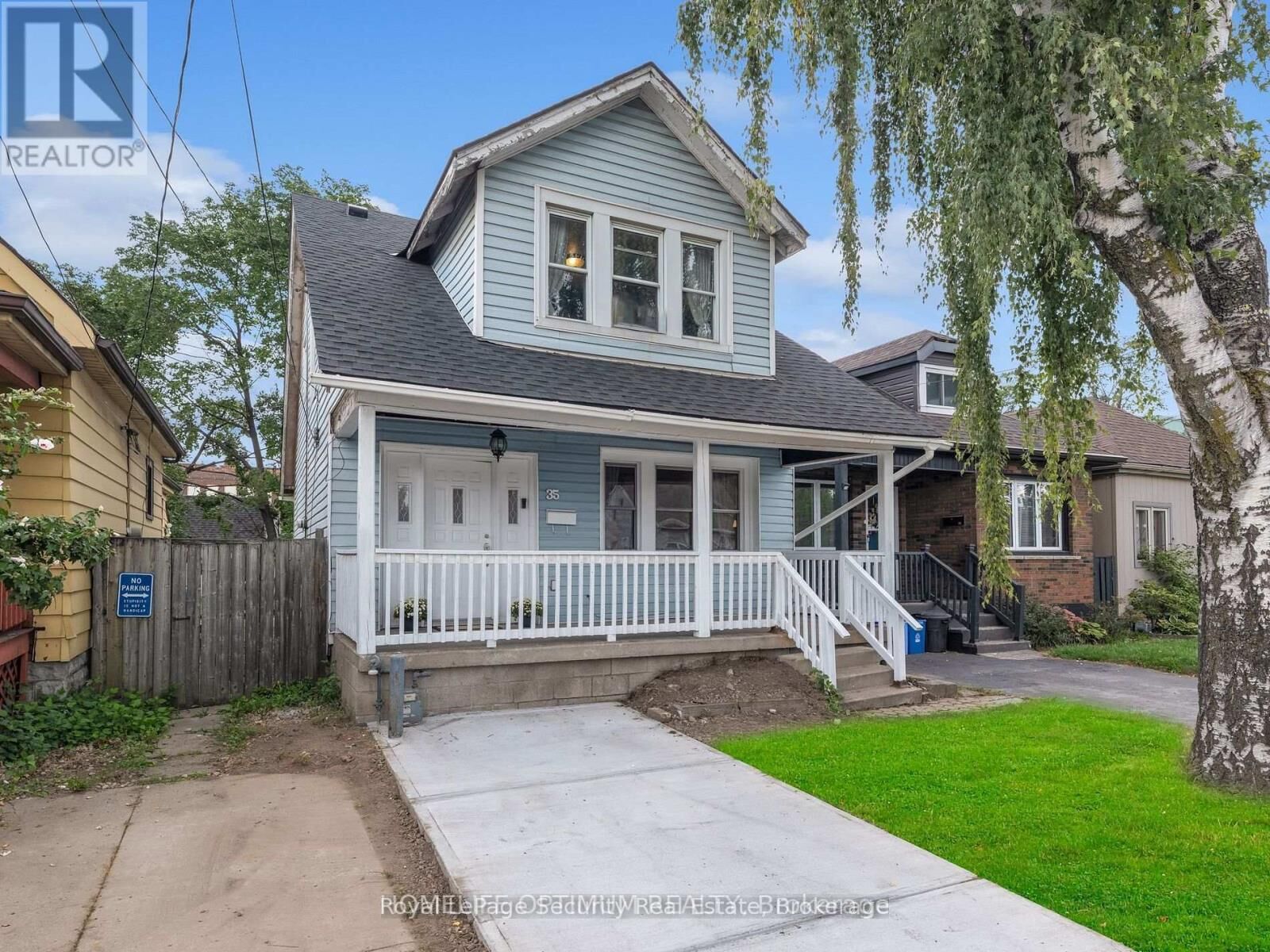 Property Photo:  35 Bayfield Avenue  ON L8H 3M5 
