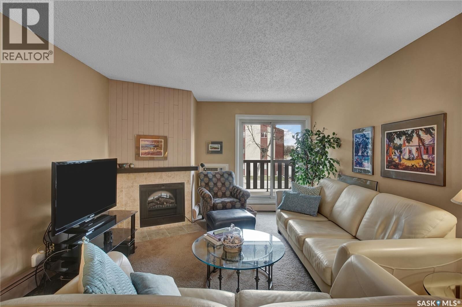 Property Photo:  202D1 1121 McKercher Drive  SK S7H 5B8 