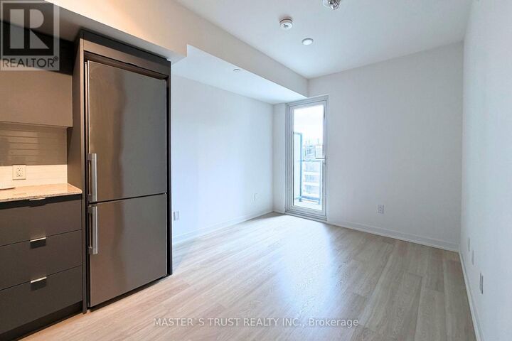 Property Photo:  500 Wilson Avenue 629  ON M3H 0E5 