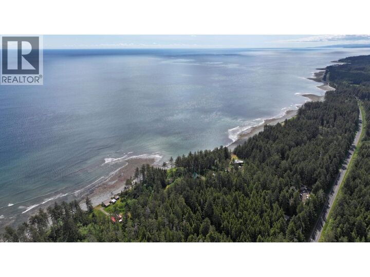 Property Photo: 556 Davis Road BC V0T 1Y0