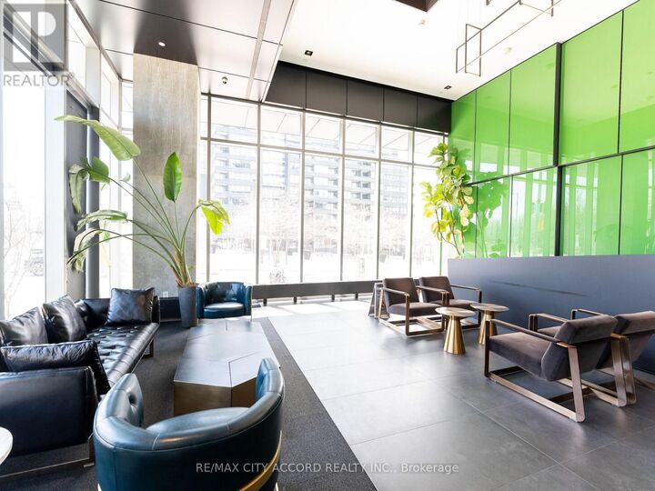 Property Photo:  170 Bayview Avenue 705  ON M5A 0M4 
