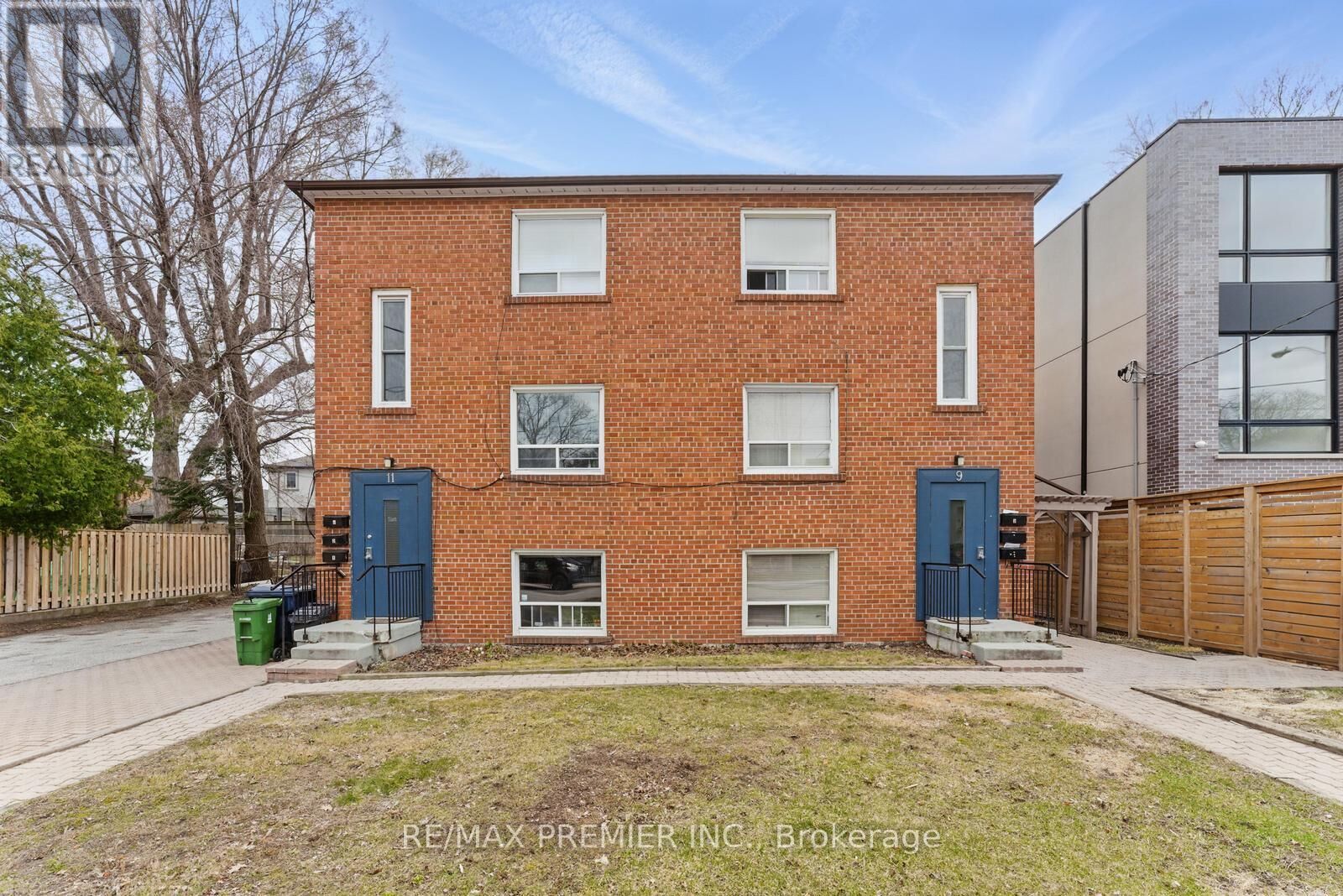 Property Photo:  9 Bracebridge Avenue Lower  ON M4C 2X6 