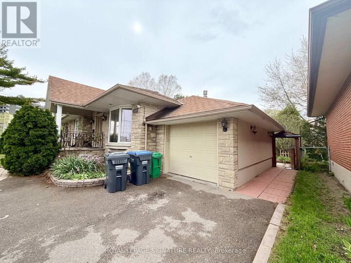 Photo de la propriété:  169 McGill Street  ON L5A 1V1 