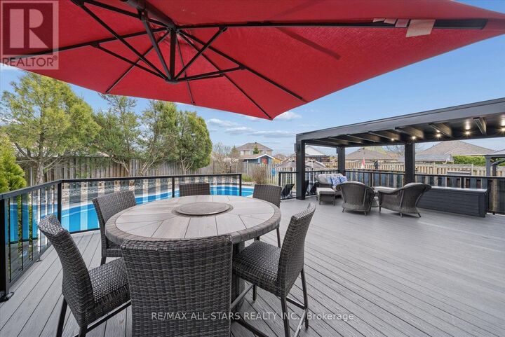 Property Photo:  114 Kingsridge Road  ON L4N 8K5 