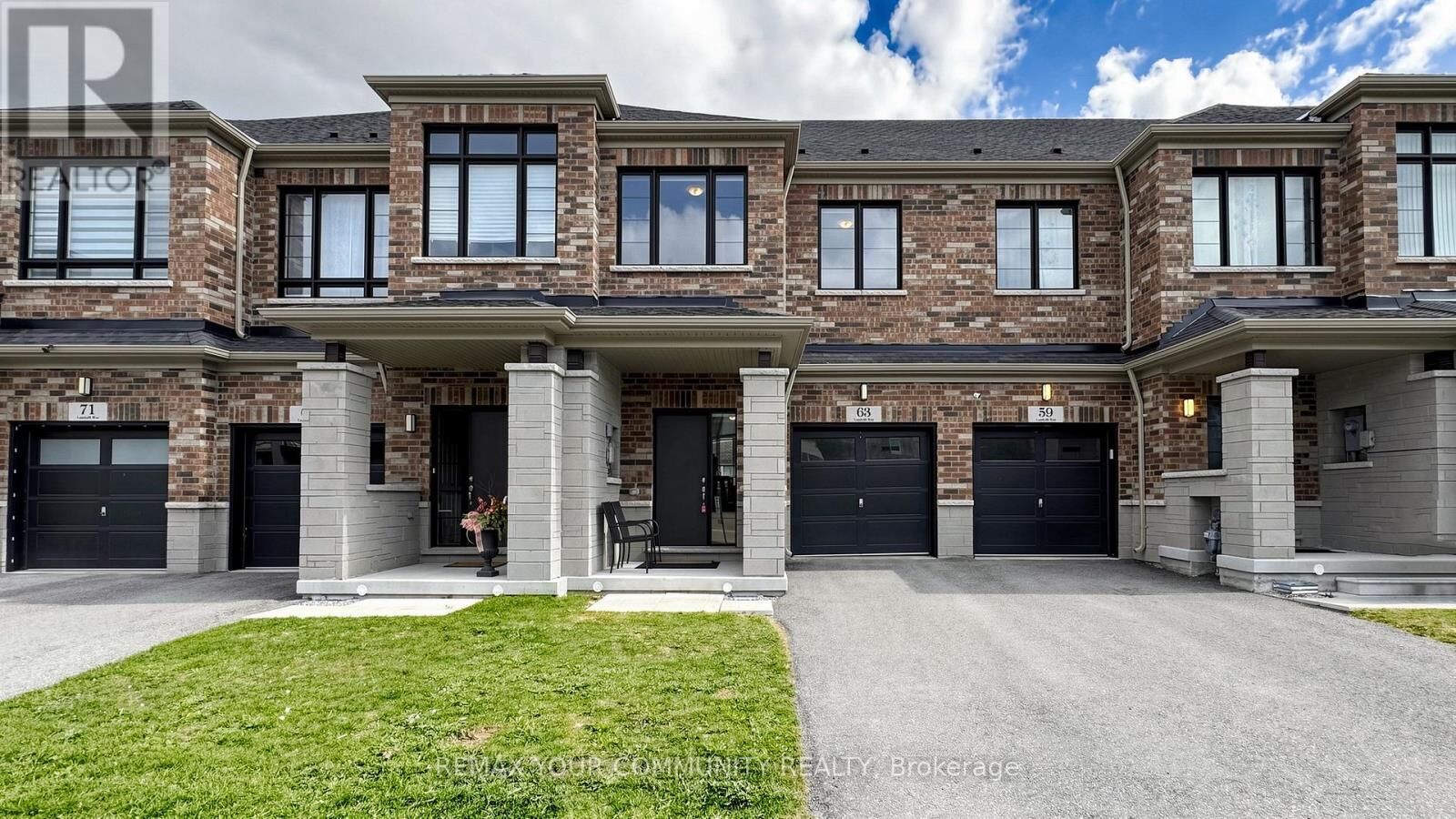 Property Photo:  63 Landolfi Way  ON L3Z 4L7 