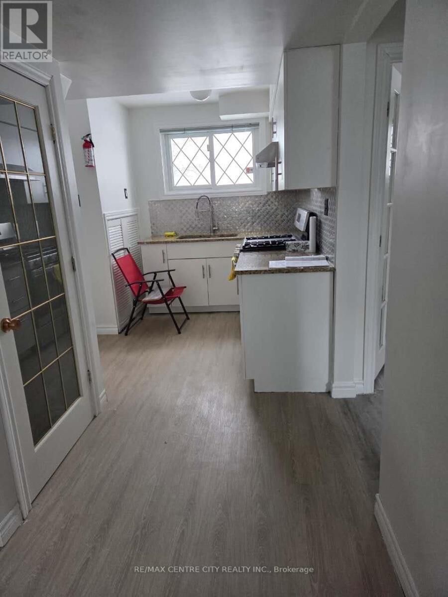 Property Photo:  1461 Glengary Avenue West Basement  ON N5X 1P9 