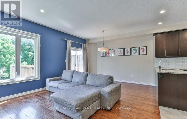 Property Photo:  2235 Blackwater Road 15  ON N5X 4K2 