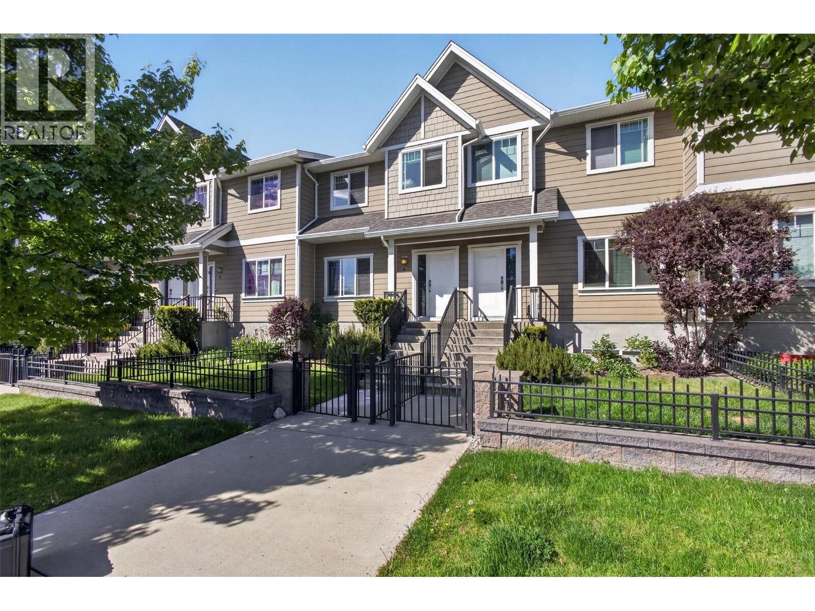 Property Photo:  600 Sherwood Road 4  BC V1W 5K1 