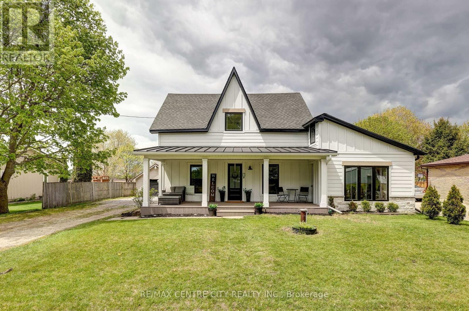 Property Photo:  6627 Springfield Road  ON N5H 2R5 