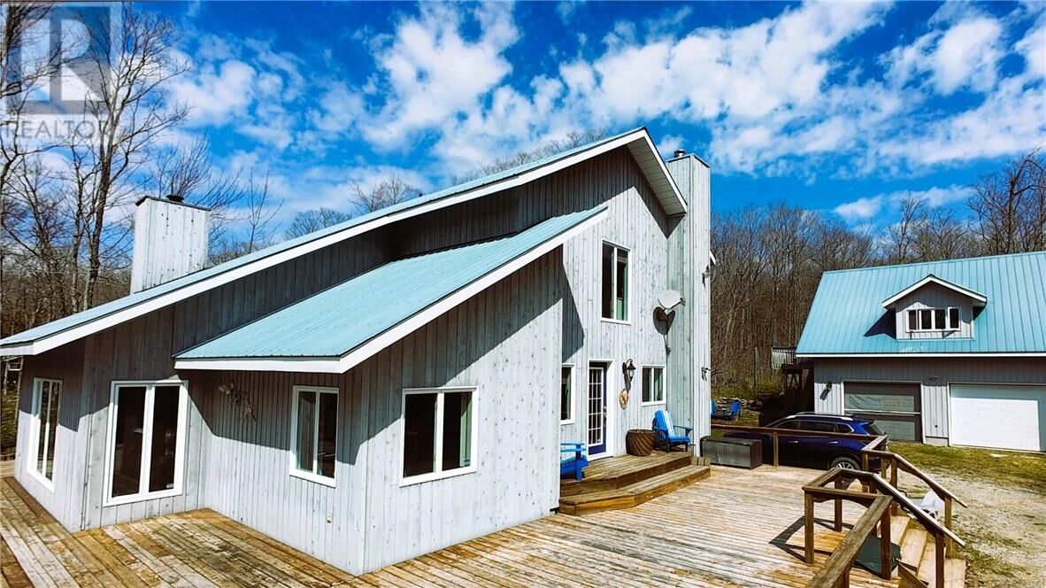 Property Photo:  1604 Perivale Road E  ON P0P 2B0 