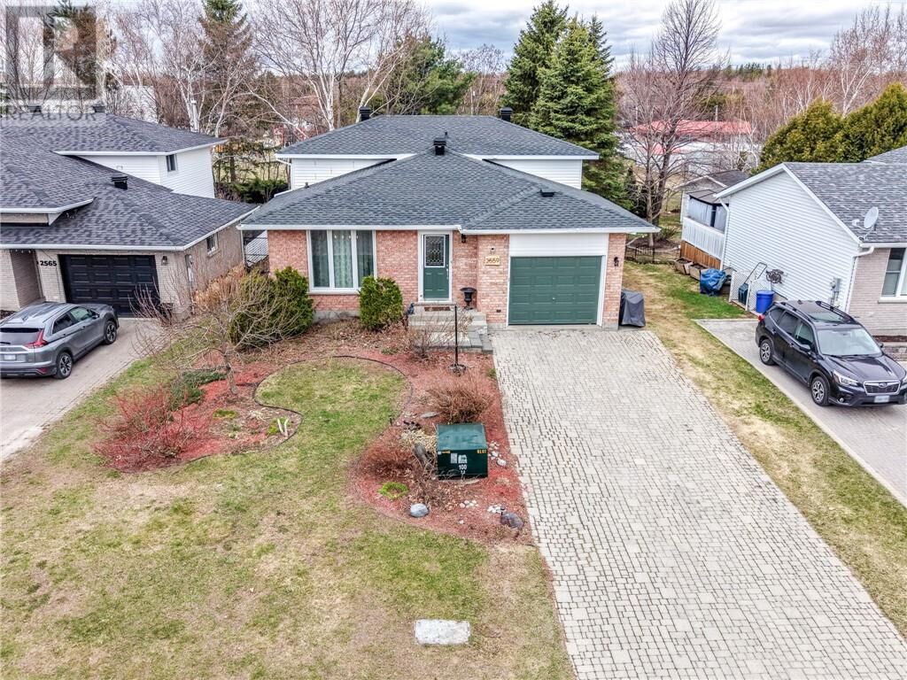 Property Photo:  2559 Cavendish Court  ON P3E 5Y1 