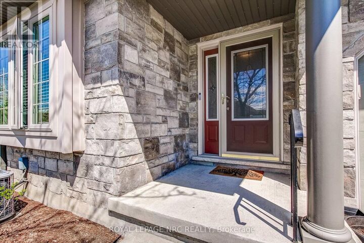 Property Photo:  11 Rose Glen Crescent  ON L0S 1T0 