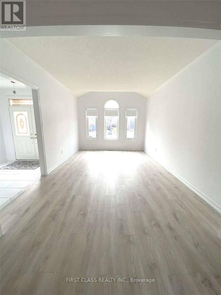 Property Photo:  365 Meegan Court  ON L3X 2B7 
