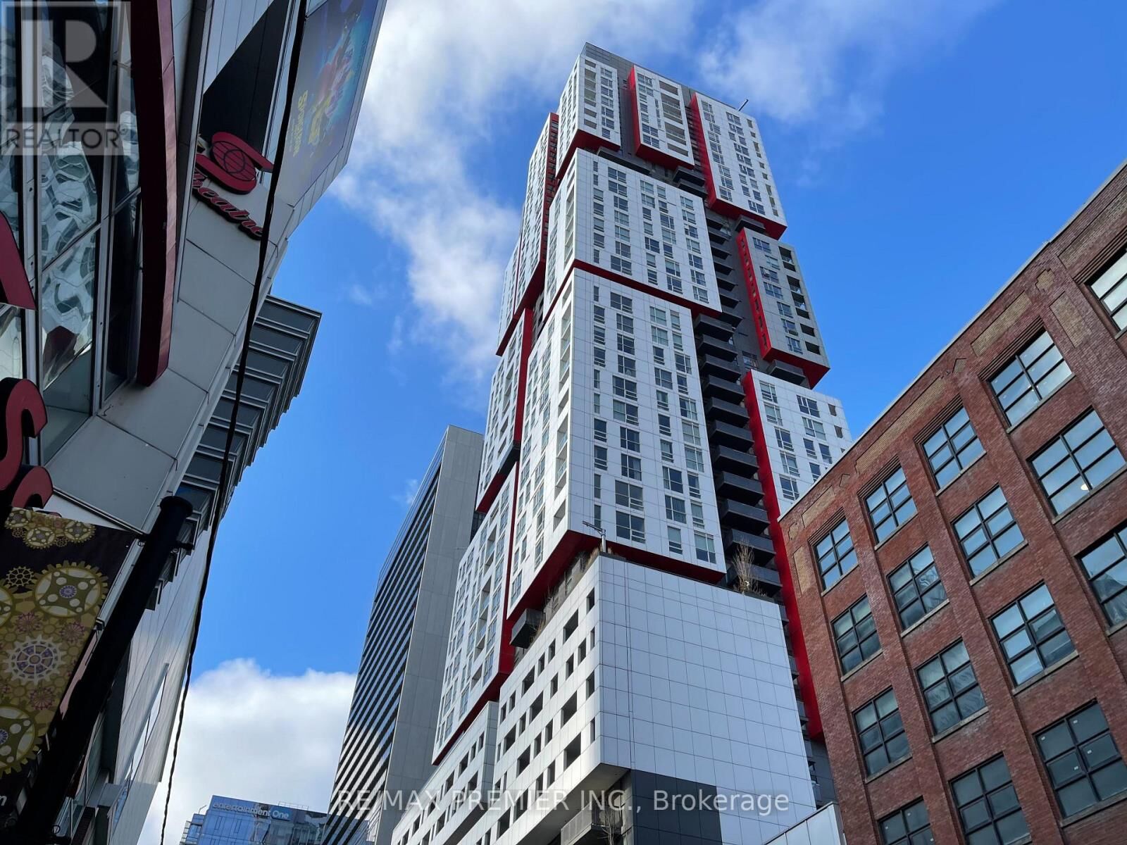 Property Photo:  318 Richmond Street West 708  ON M5V 0B4 