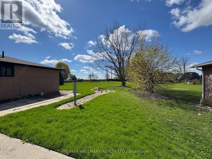 Property Photo:  17 Janet Avenue  ON L0G 1N0 