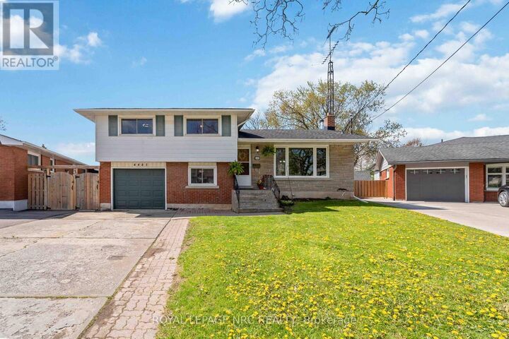 Property Photo:  4485 Queensway Crescent  ON L2E 5R5 