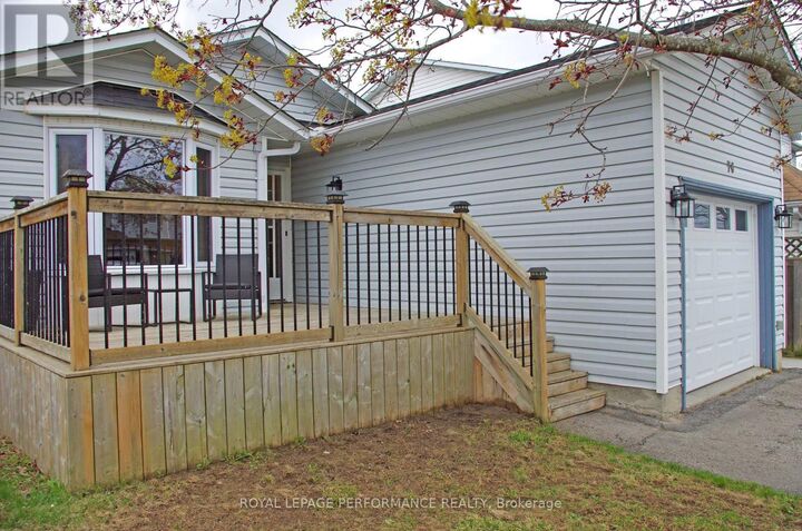Property Photo:  76 Lemaistre Street  ON K7C 4K4 