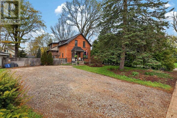 Property Photo:  20 Prospect Street  ON L0G 1A0 