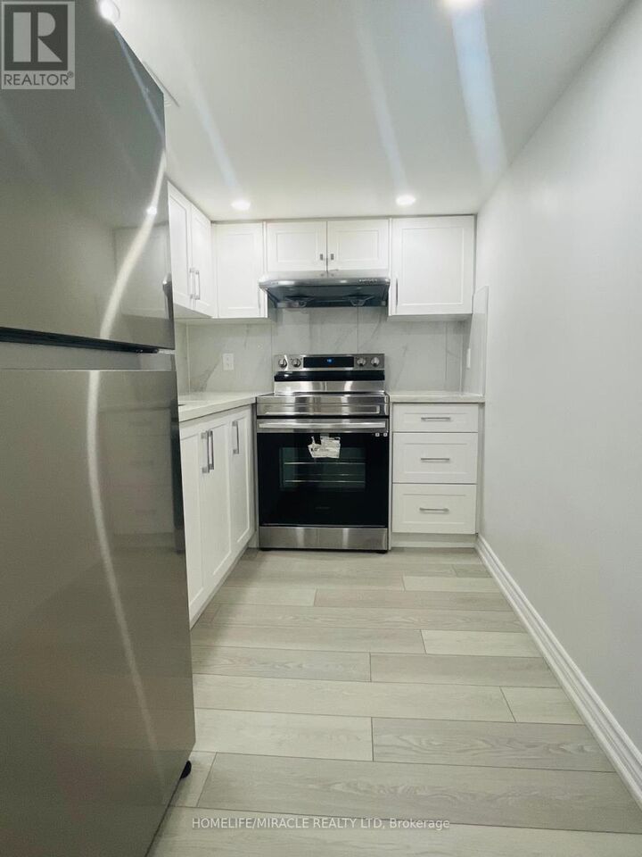Property Photo:  71 Aspermont Crescent Bsmt  ON L6P 3Z3 
