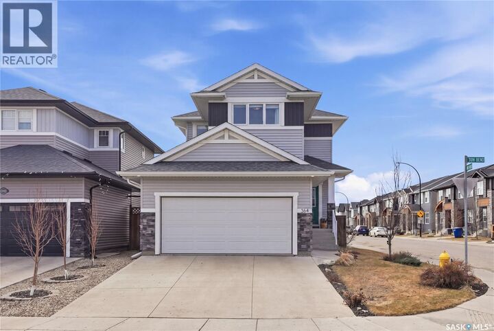 Property Photo:  364 Underhill Bend  SK S7V 0N1 