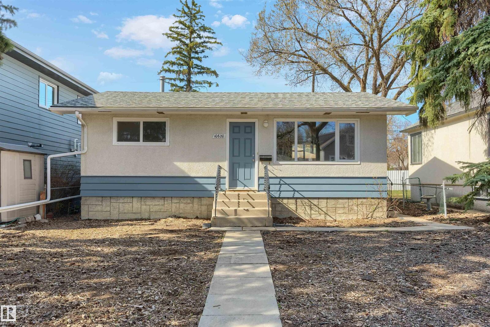 Property Photo:  10620 68 Avenue NW  AB T6H 2B4 