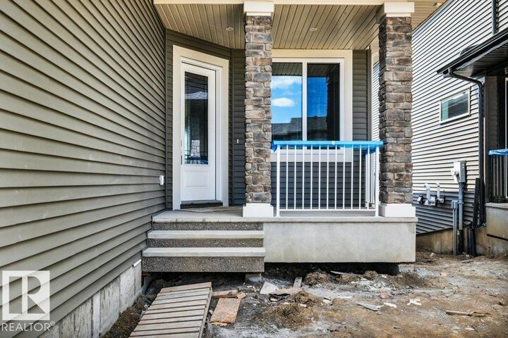 Property Photo:  15 Norwyck Way  AB T7X 3G5 