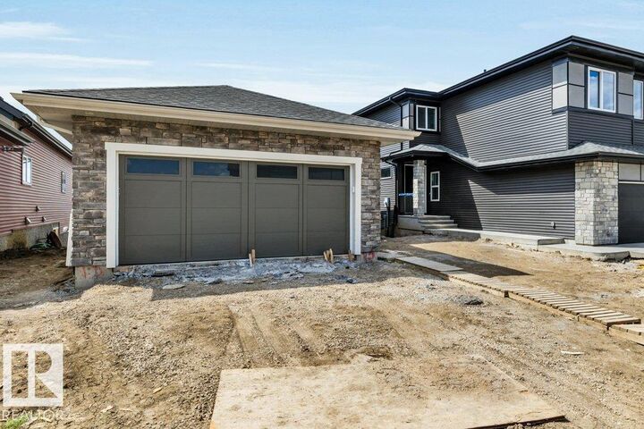 Property Photo: 15 Norwyck Way AB T7X 3G5