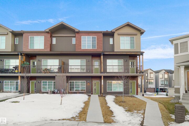 Property Photo:  510 37 Street SW  AB T6X 3B2 