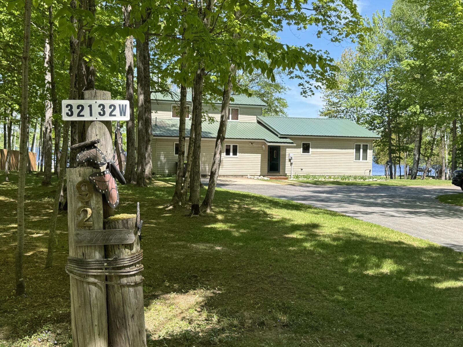 Property Photo:  32132 W Birch Shores Dr  MI 49793 