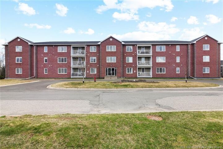 Property Photo:  7 Doyle Dr 1  NB E2V 0B1 