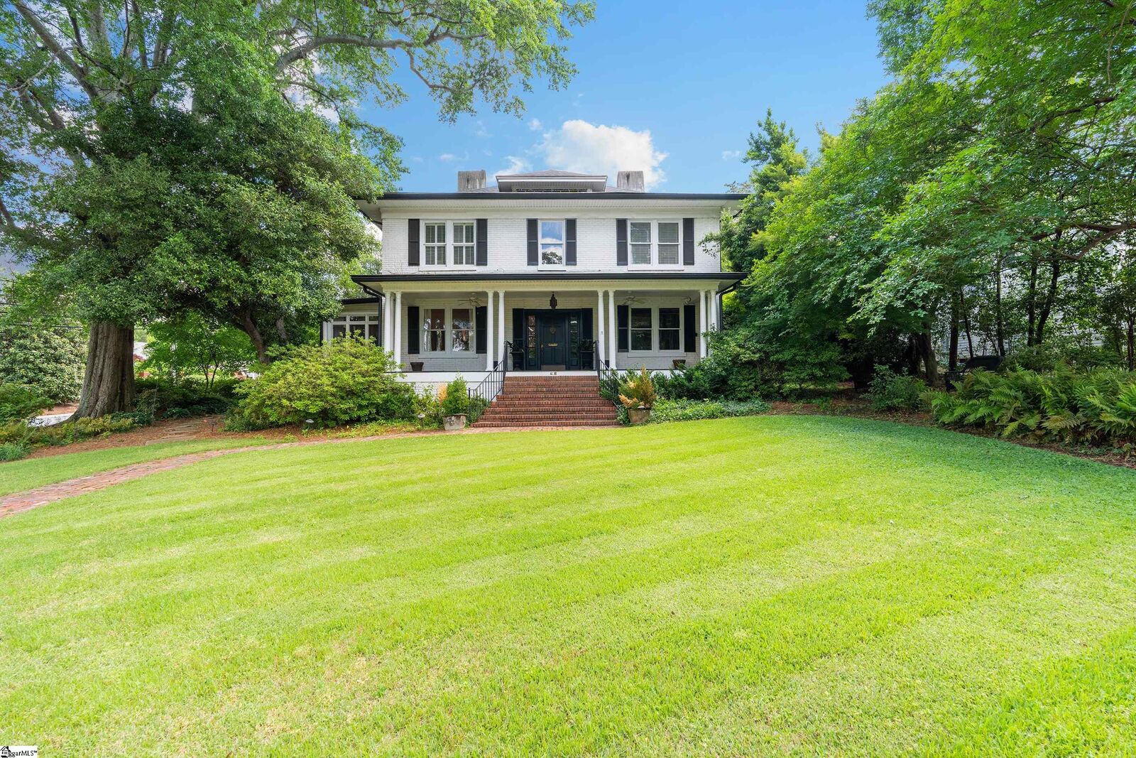 Property Photo:  303 McDaniel Avenue  SC 29601 