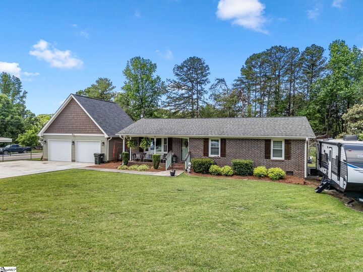 Property Photo:  232 Pine Grove Circle  SC 29323 