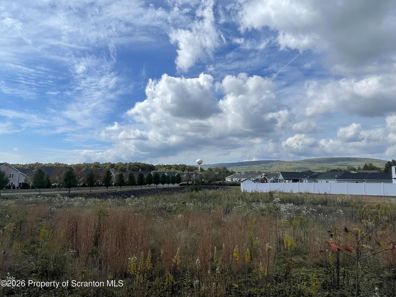 Property Photo:  103 Osprey Lane  PA 18403 