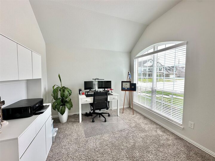 Property Photo:  5340 Camerford Court  TX 77511 